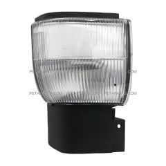 Corner Lamp - Passenger Side (Fit: Nissan UD 2300DH (2007), UD 2300LP, 2000 UD (2000) Truck)