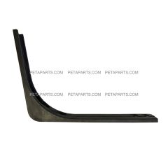 Lower Fairing Middle and Lower Bracket Hinge Black Plastic (Fit: Volvo VNL series)