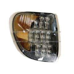 Corner Lamp LED 30 Diodes Clear/Amber - Passenger Side (Fit: International 9200 9400 5900 Truck)
