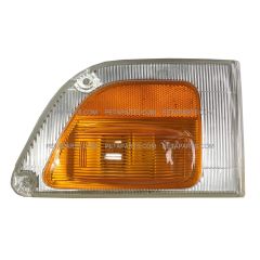 Side Marker Light - Passenger Side (Fit: HINO FE2620 FB1817 SG3325 FD2220 Trucks)