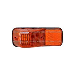 Side Signal Marker Light Amber - Driver Side (Fit: Nissan UD 1400, 1800, 2000, 2300, 2600, 3300)